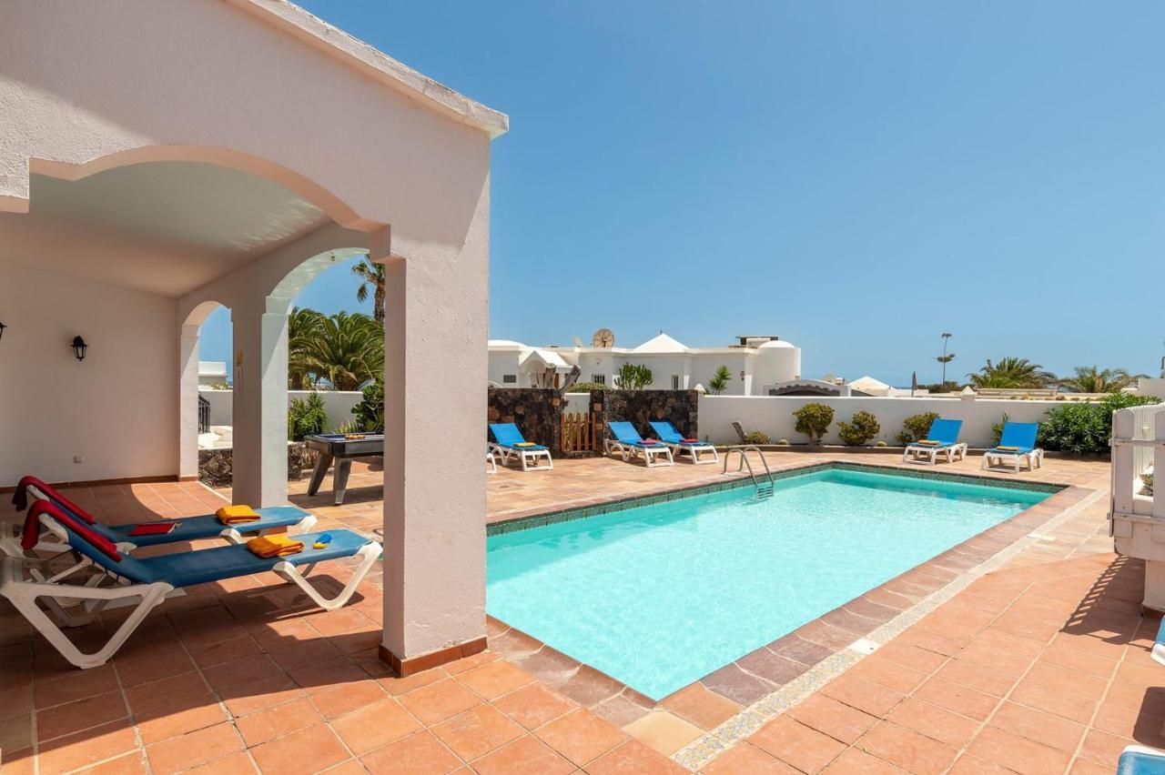 Villa Nikki By Villa Plus Puerto del Carmen  Exterior photo