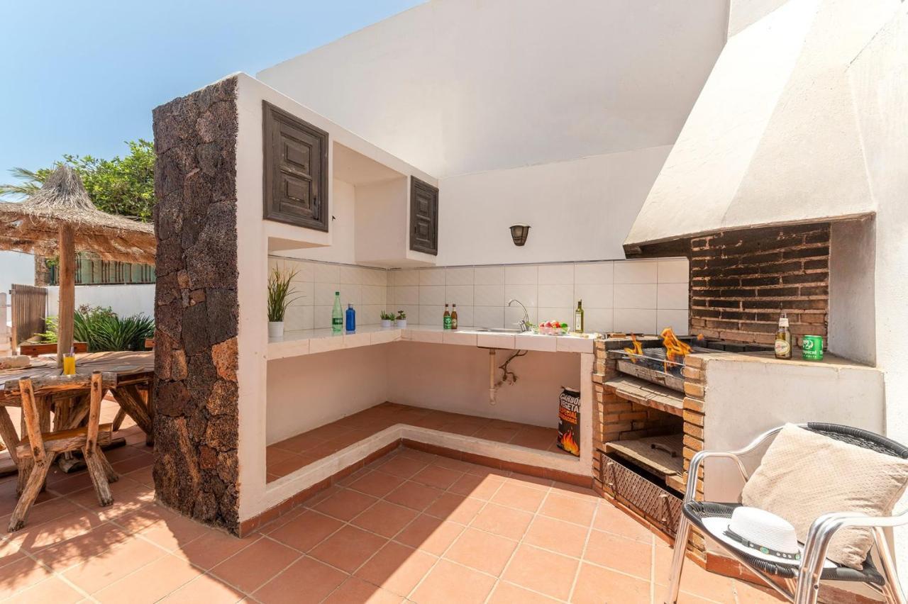 Villa Nikki By Villa Plus Puerto del Carmen  Exterior photo